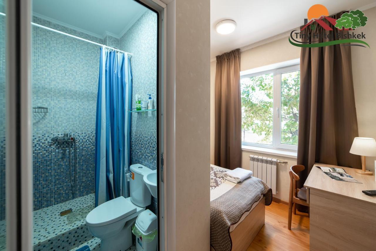 Tiny Hotel Bishkek Bagian luar foto