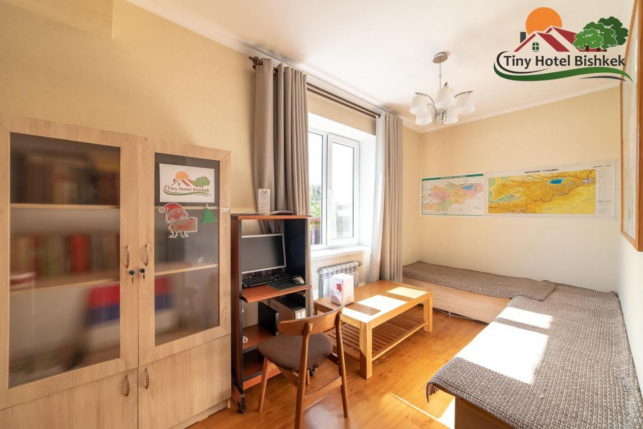 Tiny Hotel Bishkek Bagian luar foto