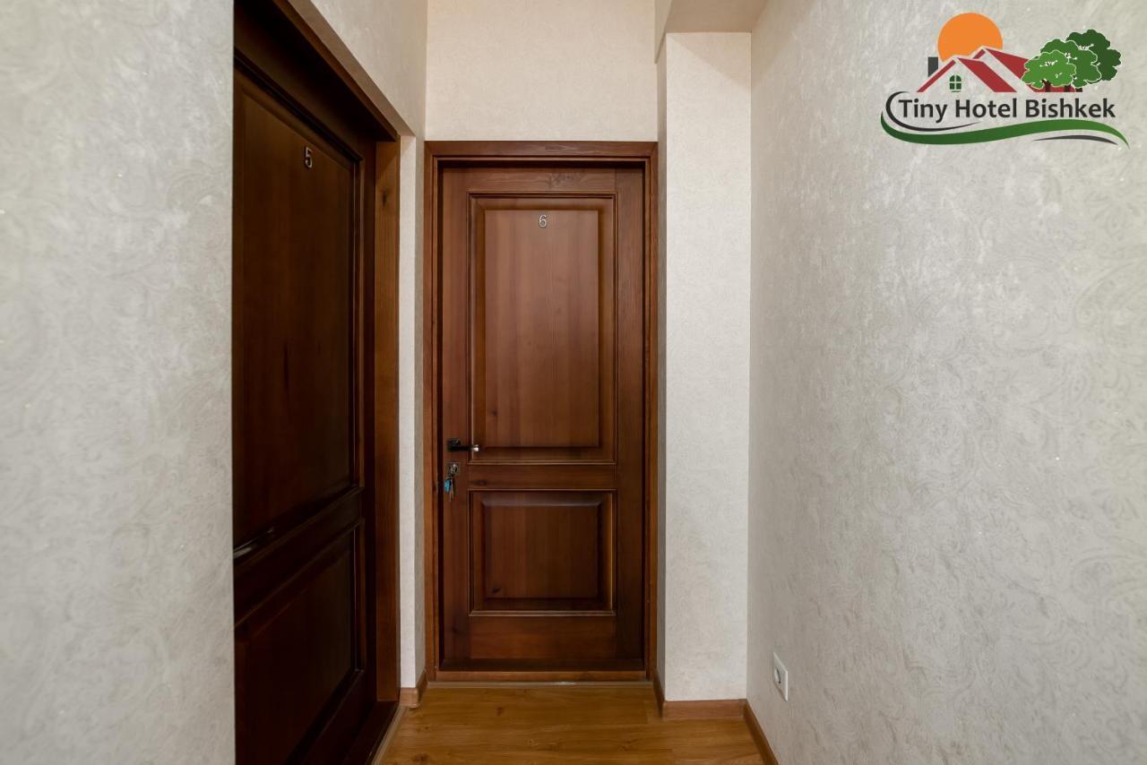 Tiny Hotel Bishkek Bagian luar foto