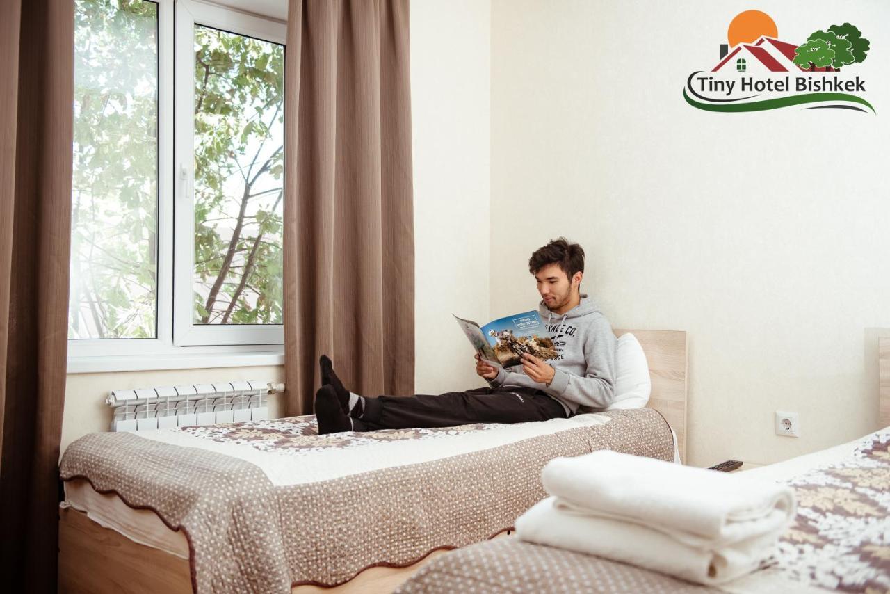 Tiny Hotel Bishkek Bagian luar foto